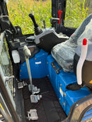 Mini Digger RIPPA R15 Includes With Full Cab 200/300/500 Buckets