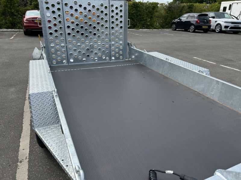 Ifor Williams Trailers Ifor Williams GH1054BT Low Drawbar, 1.2m RAMP, 185/70, 6540